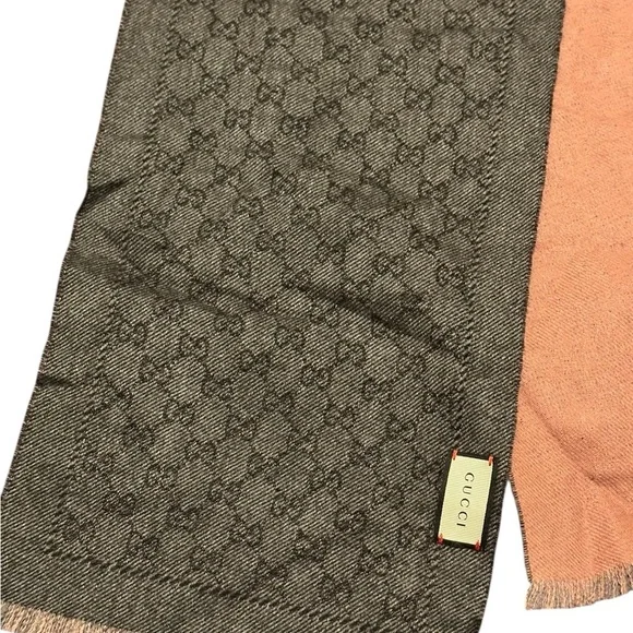 Gucci Men's Scarf in Rich Brown and Vibrant Orange, NWT - Picture 3 of 16